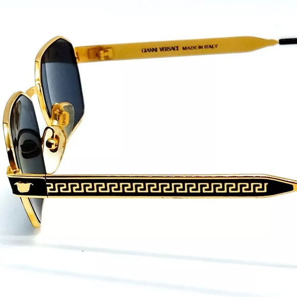 Authentic Gianni Versace Sunglasses  S59 Men's Gold needs new nose pads - Picture 10 of 11